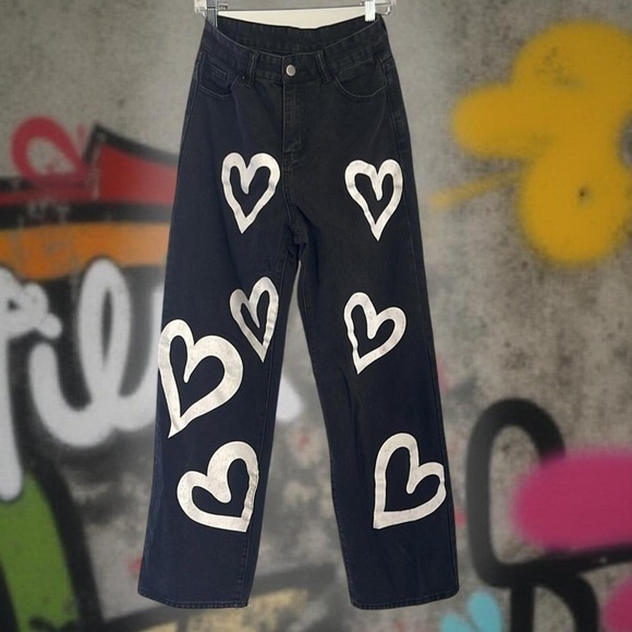 SHEIN Denim - Shein Black Baggy Women's Jeans with Heart Design - NWOT